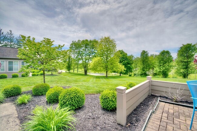 Photo - 9097 Royal Oak Ln