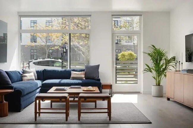 Photo - 3098 W Kyne St Unit 112