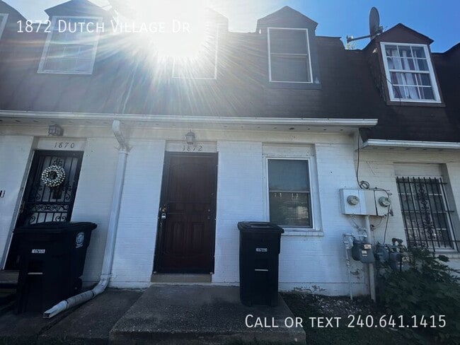Photo - 1872 Dutch Village Dr
