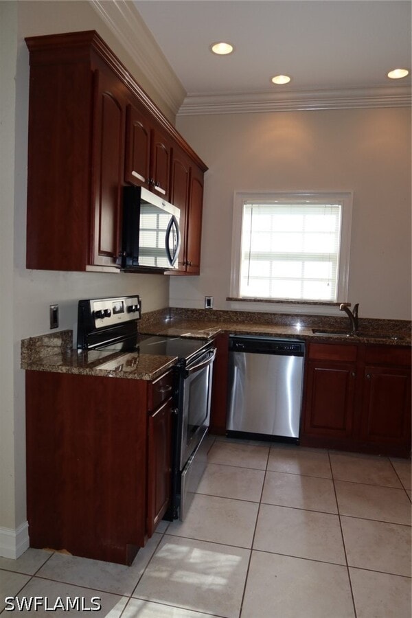Photo - 10996 Goodwin St