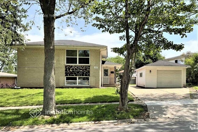 Building Photo - 16405 George Dr Rental
