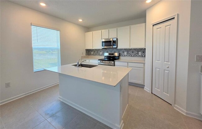 Photo - 5126 Magnolia Palm Dr