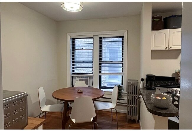 Photo - 2131 W Giddings St Unit 2B