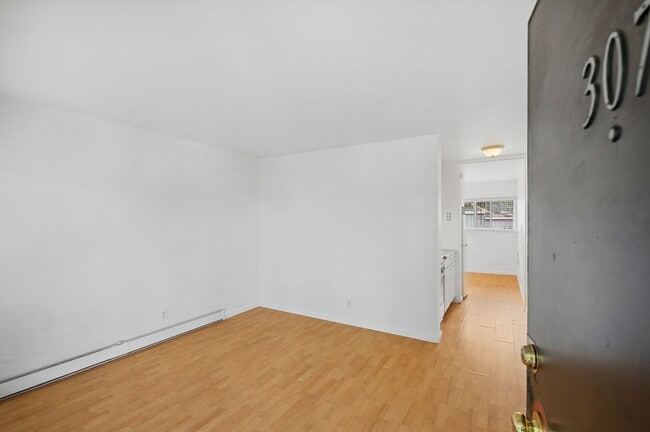 Photo - Melbourne Apartments