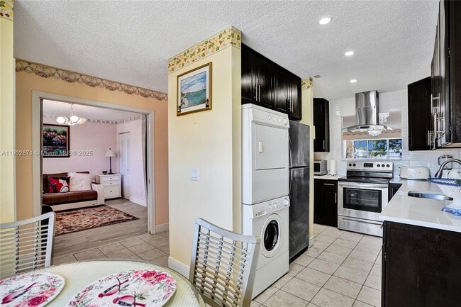 Photo - 1450 NW 18th Ave Unidad 203