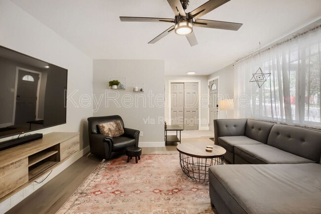Photo - 6636 Depew St