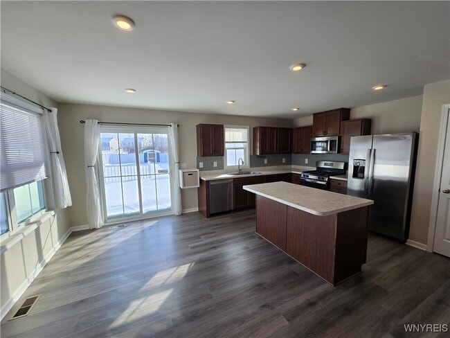 Photo - 113 South Dr