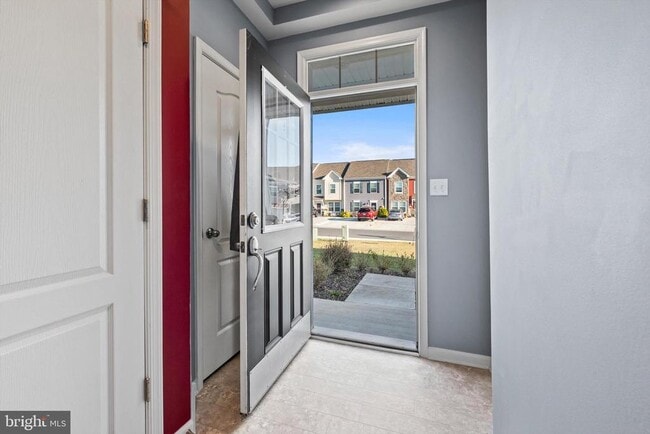 Photo - 32 Healey Ct