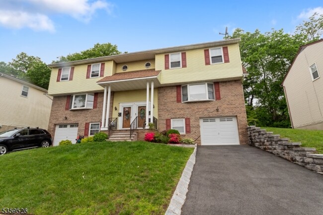 Photo - 34 Meyerhoff Pl Townhome