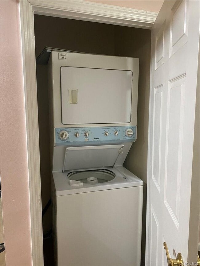 Photo - 2792 Sedgwick Ave Unit 1A