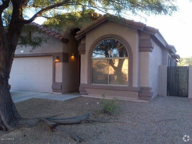 Building Photo - Spacious 4-Bed Home in Rancho Sahuarita Co...