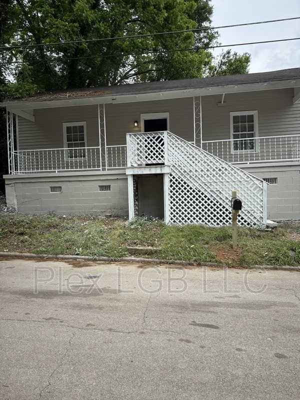 Building Photo - 123 Jarboe St