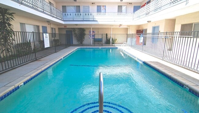 Photo - 7005-7009 Coldwater Canyon Apartments