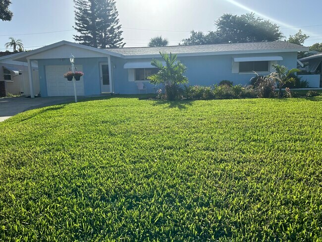 Photo - 7687 117th St House