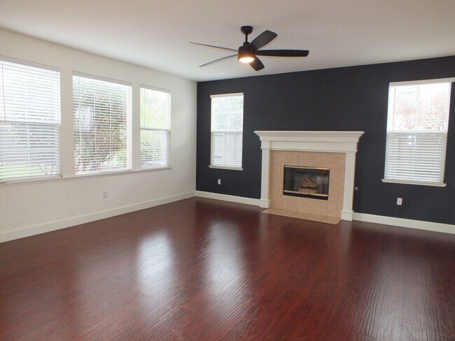 8127 Damico Dr