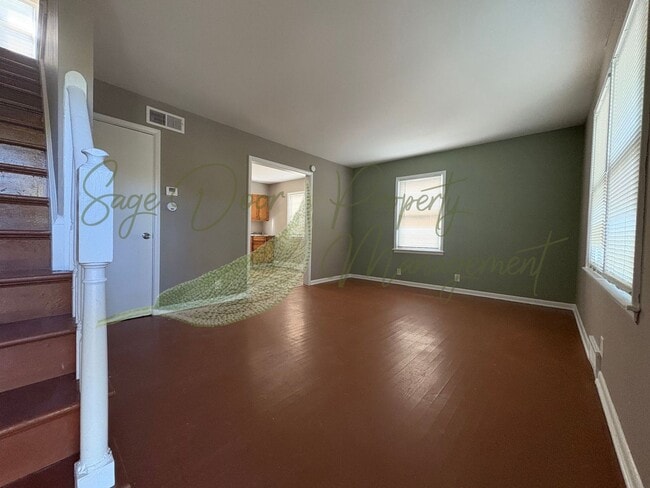 Photo - UNDER NEW MANAGEMENT!!!