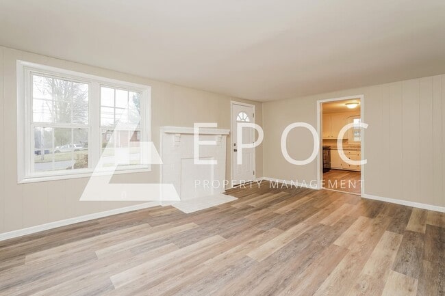Photo - 2943 Broadbay Dr