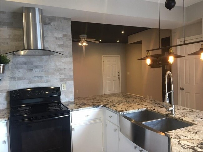 Photo - 2320 Gracy Farms Ln Unit 723