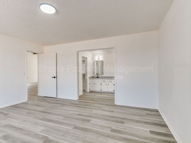 Photo - 6628 Laurel Dr