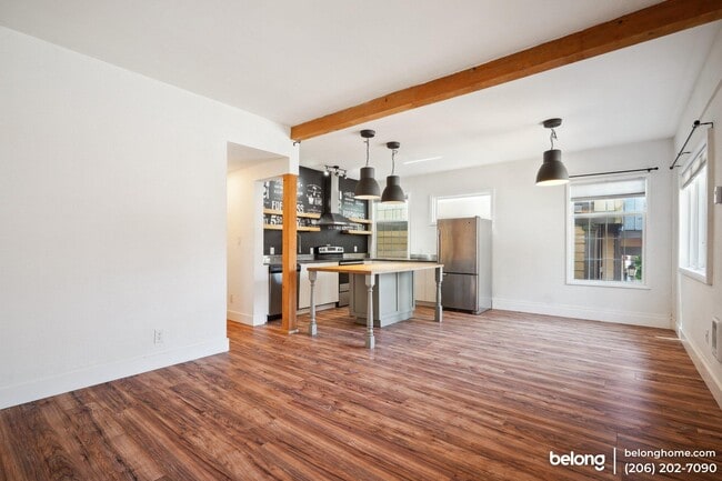 Photo - 1619 S Lane St