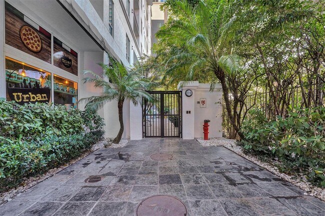 Photo - 234 NE 3rd St