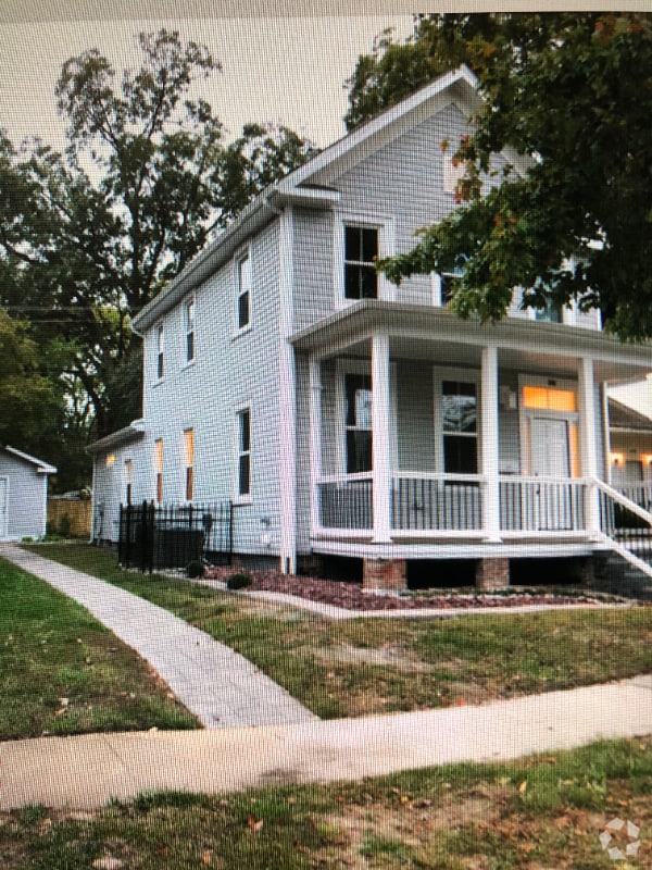 Building Photo - 147 Linden Ave Rental