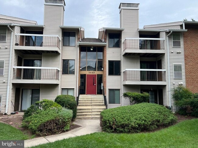 Building Photo - 1113 Castle Harbor Way Unit 2B