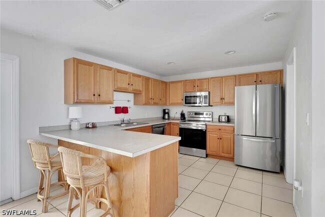 Photo - 2772 Riverview Dr