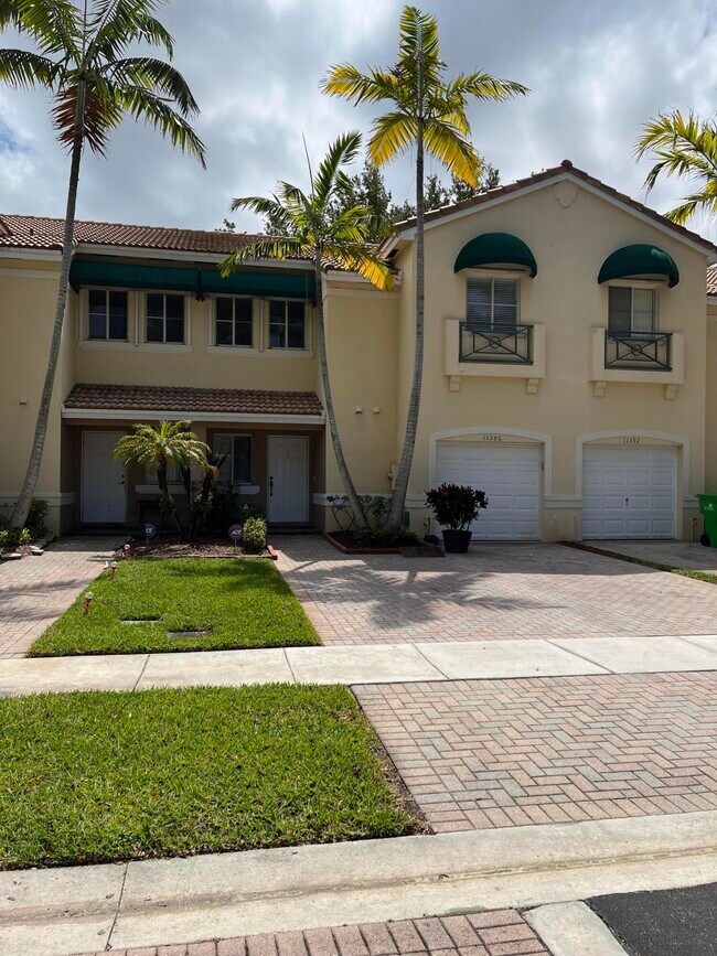 Building Photo - 11386 NW 33rd St
