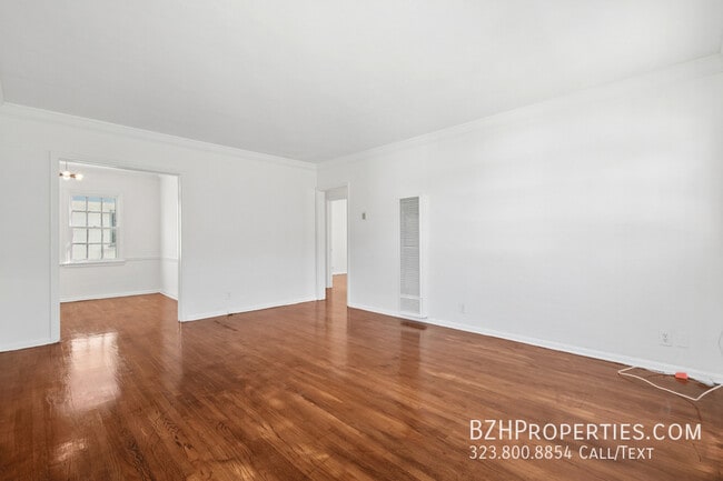 Photo - 1047 S Holt Ave