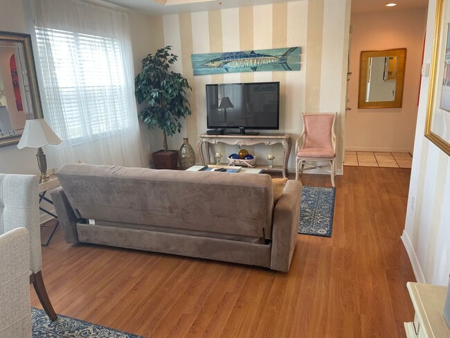 Photo - 1110 Villagio Cir Unit Sunrisedelight206