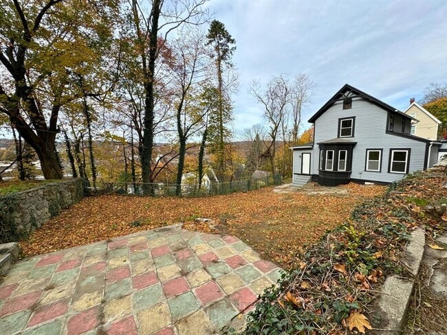 Photo - Single Family House in Derby- 3 Bed 2 bath