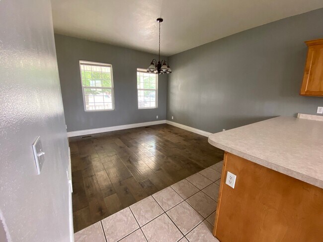 Photo - 4169 NW Pinion Cir
