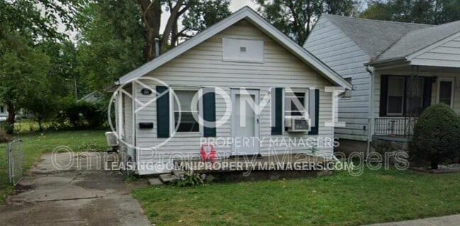 Building Photo - 8162 Orchard Ave