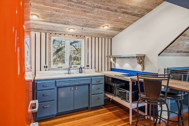 Photo - 248 Walker Ave Unidad C