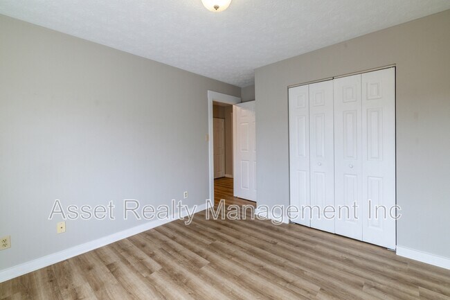 Photo - 2705 Sood Rd