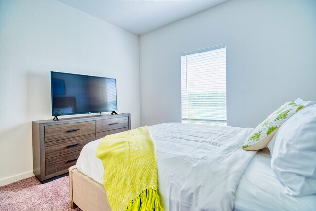 2548 SW 13th St Unit SI ID1243569P