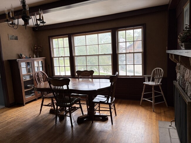 Photo - N47W28270 Lynndale Rd