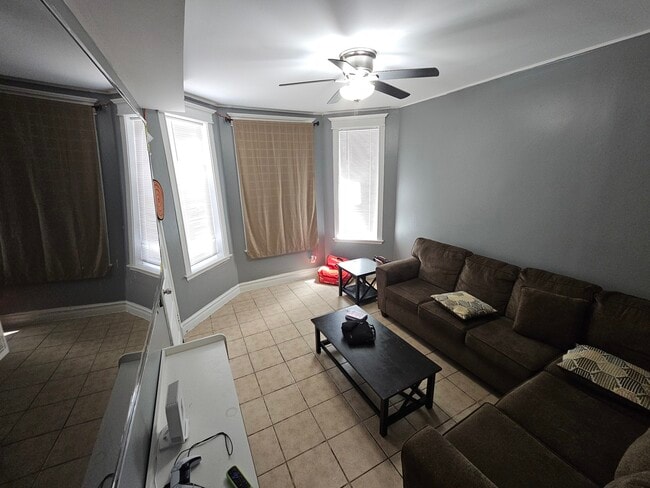 Photo - 2532 S Albany Ave Unit 1