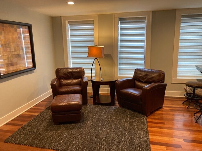 84 W Front St Unit 84 - Fully Furnished