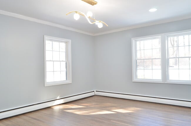 Photo - 661 Mt Lucas Rd