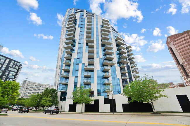 Photo - 1 Roebling Wy Unit 505