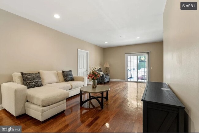 Photo - 1324 West Chester Pike Unit 105