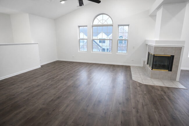 Photo - 2866 Stonewater Dr