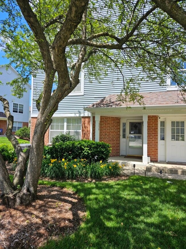 Photo - 250 Regal Ct Townhome