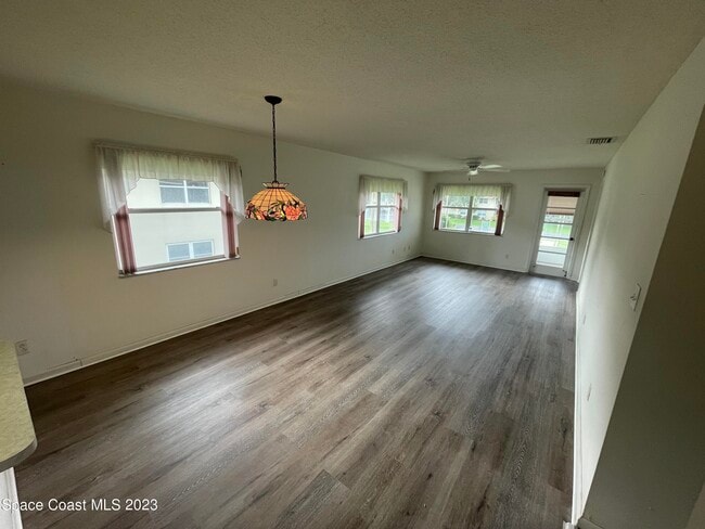 Photo - 171 Cape Shores Cir Unit 3