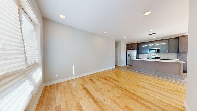 353 Boyden Ave Unit 2