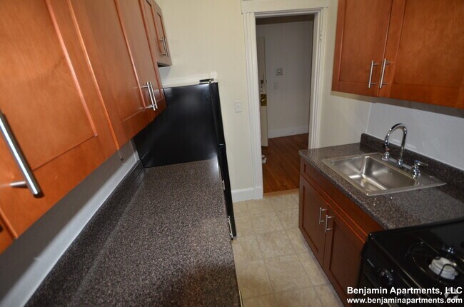 Building Photo - 1195 Boylston St Unit 34 Rental