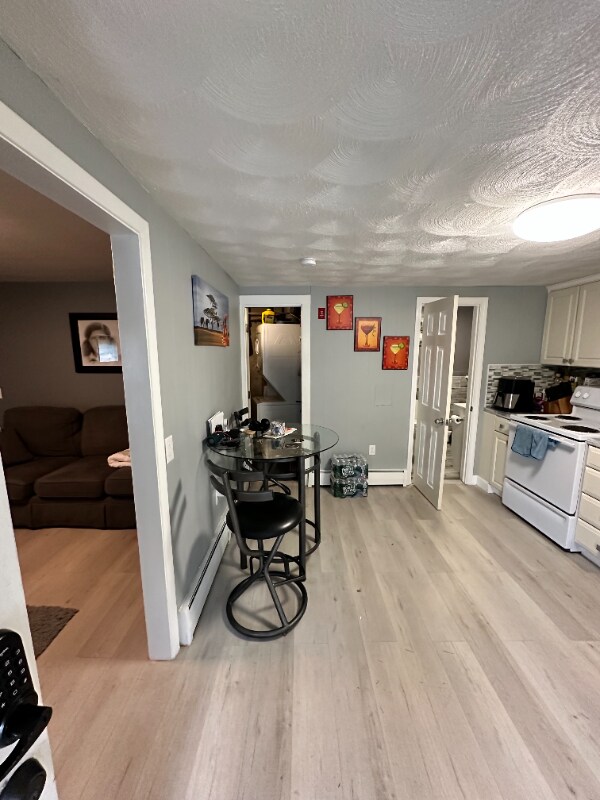 Photo - 1547 Main St Unit 1547