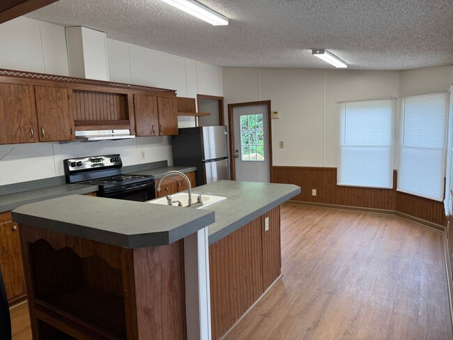 Photo - Updated 3 Bedroom 2 Bath Double Wide for Rent